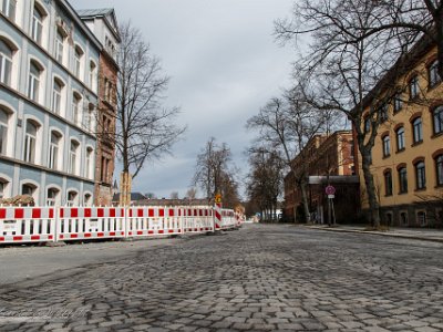 122  März 2016