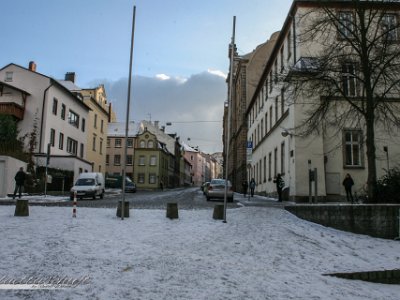 037  Dezember 2009