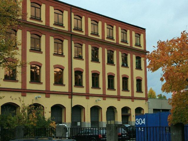 043.JPG